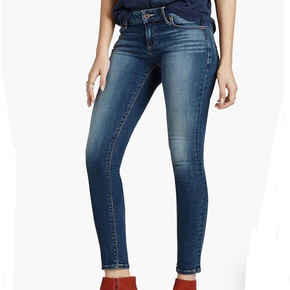 Lucky Brand LOLITA CAPRI Factory Fade Blue Denim Jeans - Picture 1 of 15